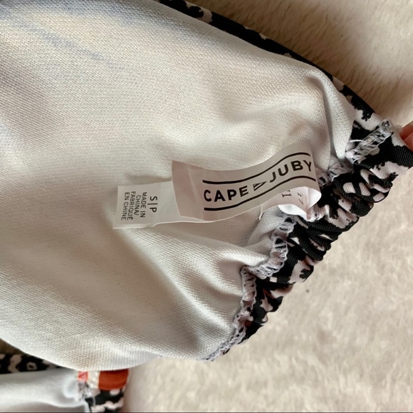 π Aeropostale triangle bikini top size S - Picture 3 of 6